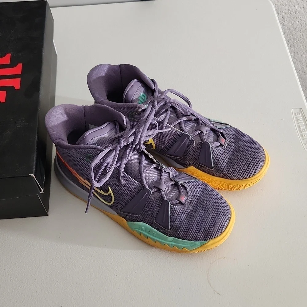 Nike kyrie gs